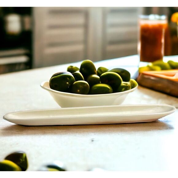 McCarty by Carnevale Ceramic Olive Dish in Natural ( Off White) / Néw - Picture 4 of 8